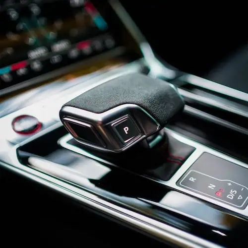 Mittelkonsole vom Audi RS6 in Einbeck