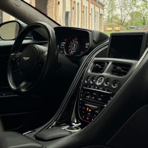 Interior Aston Martin DB11 mieten