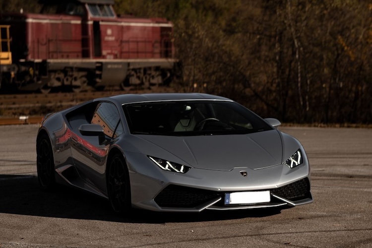 Lamborghini Huracan Coupe mieten in München