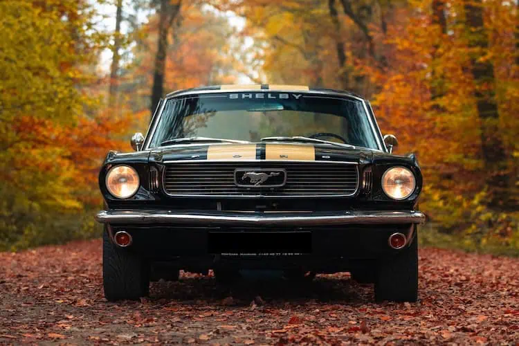 Frontansicht vom Ford Mustang Fastback Oldtimer in Hamburg