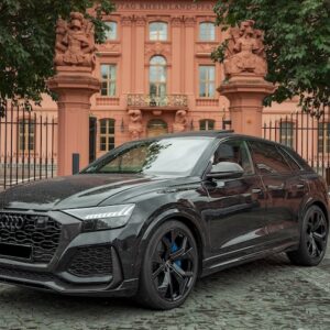 Audi RSQ8 mieten in Frankfurt