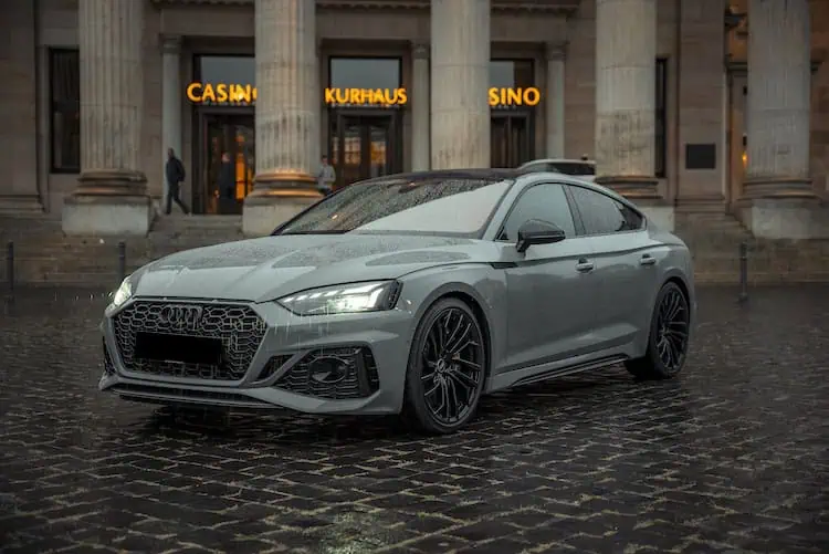 Audi RS5 ABT mieten in Frankfurt