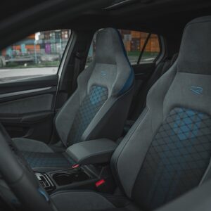 Sitze vom Golf 8 R in Frankfurt