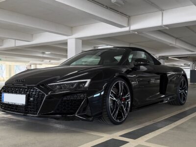 Frontansicht vom Audi R8 Spyder in Dortmund