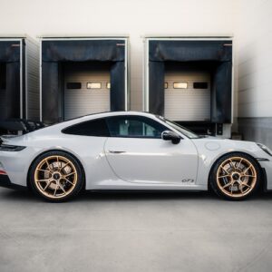 Seitenansicht vom Porsche 911 GT3 in Stuttgart