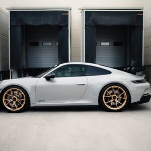 Seitenansicht vom Porsche 911 GT3 in Stuttgart
