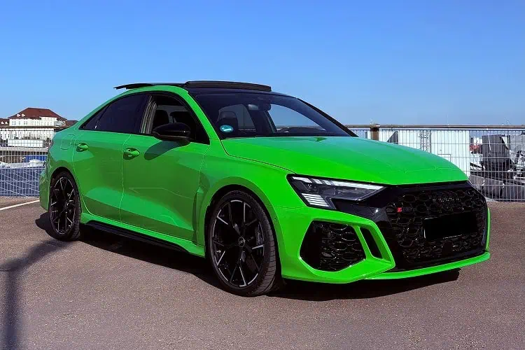 Seitenansicht vom Audi RS3 in Ulm