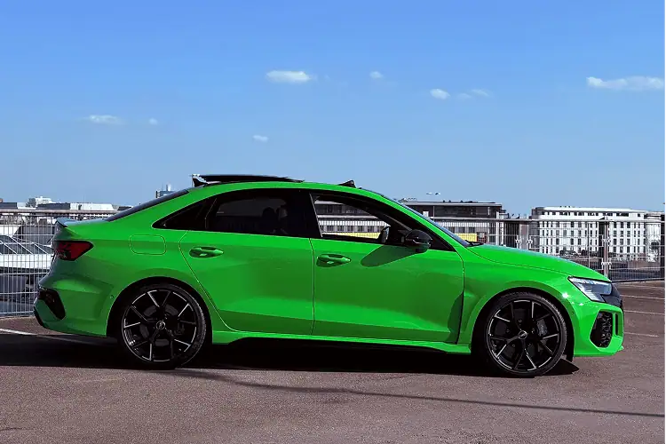 Seitenansicht vom Audi RS3 in Ulm