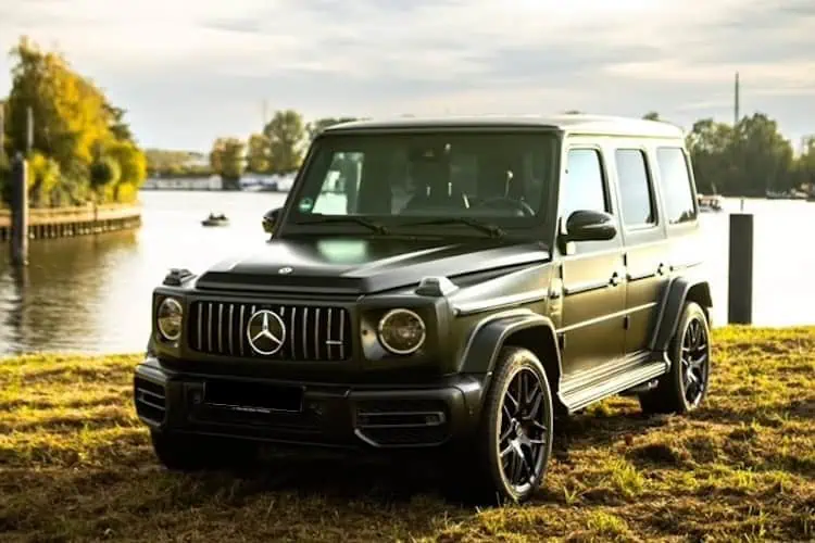 Frontansicht vom Mercedes G63 AMG in Hamburg