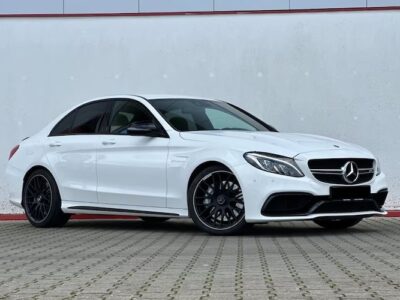 Seitenansicht vom Mercedes C63 AMG in Augsburg