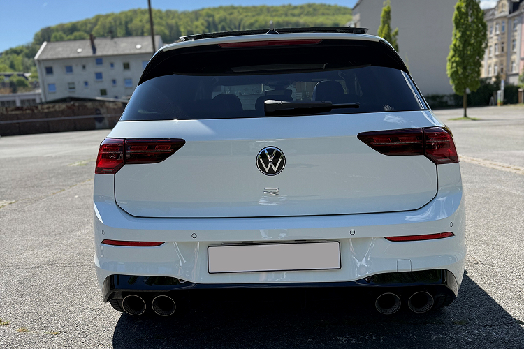 Heckansicht Golf 8R in Hagen