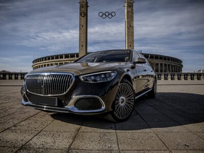 Mercedes Maybach S680 mieten in Berlin