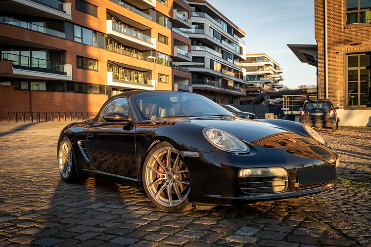 Seitenansicht Porsche 987 Boxster S in Hamburg