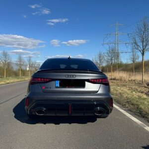 Heckansicht von der Audi RS3 Limousine in Wolfsburg