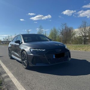 Audi RS3 Limousine mieten in Wolfsburg