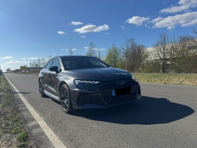 Audi RS3 Limousine mieten in Wolfsburg