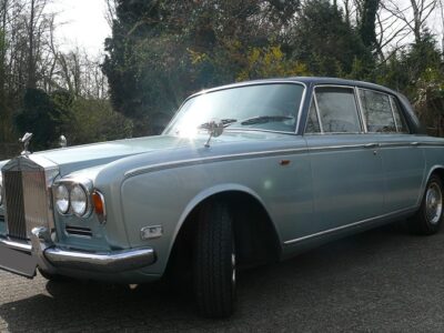 Seitenansicht vom Rolls Royce Silver Shadow I Oldtimer in Essen
