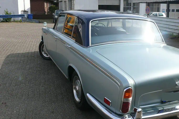 Heckansicht vom Rolls Royce Silver Shadow I Oldtimer in Essen