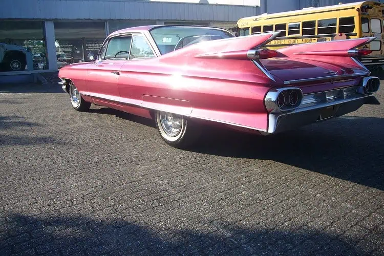 Heckansicht vom Cadillac DeVille Coupe Oldtimer in Essen