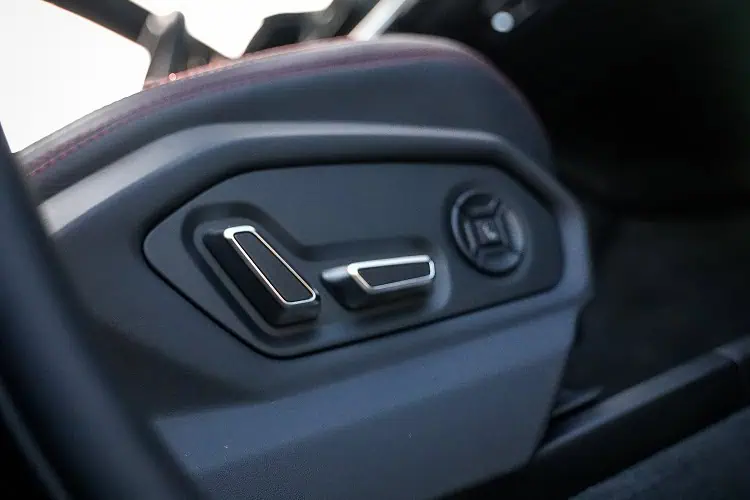 Innentür Lamborghini Urus in Paderborn