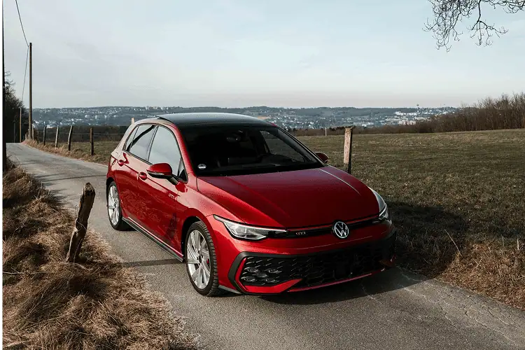 VW Golf 8 GTI mieten in Wuppertal bei Dortmund