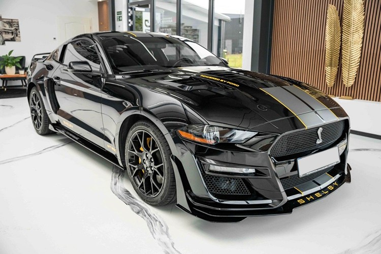 Ford Mustang 2.3 Ecobooster mieten in Braunschweig