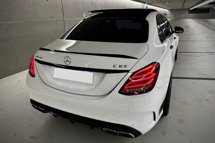 Heckansicht rechts Mercedes C63 AMG in Düsseldorf