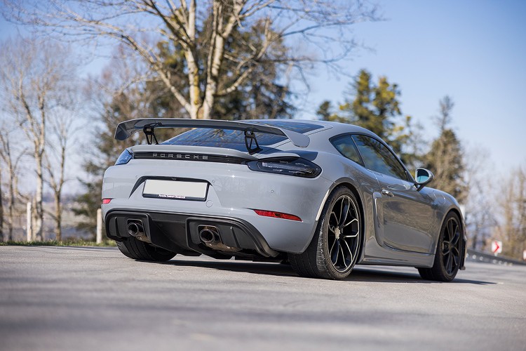 Heck Porsche Cayman GT4 am Bodensee