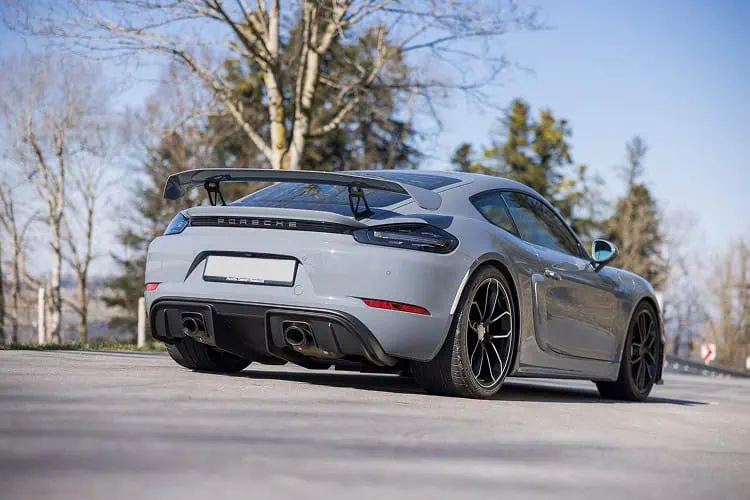 Heck Porsche Cayman GT4 am Bodensee