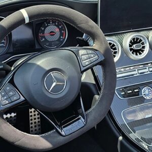 Lenkrad Mercedes-AMG C63 S Cabrio in Stuttgart