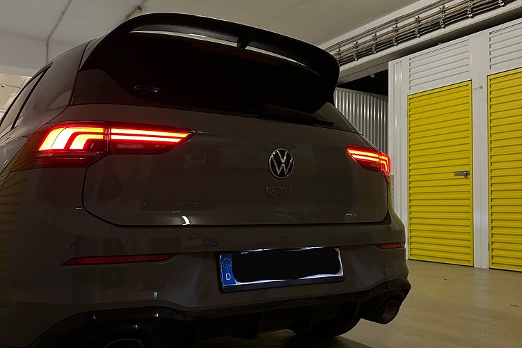 Heckansicht VW Golf GTI Clubsport in Köln