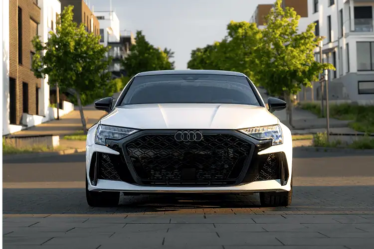 Frontansicht Audi RS3 Limousine in Leipzig