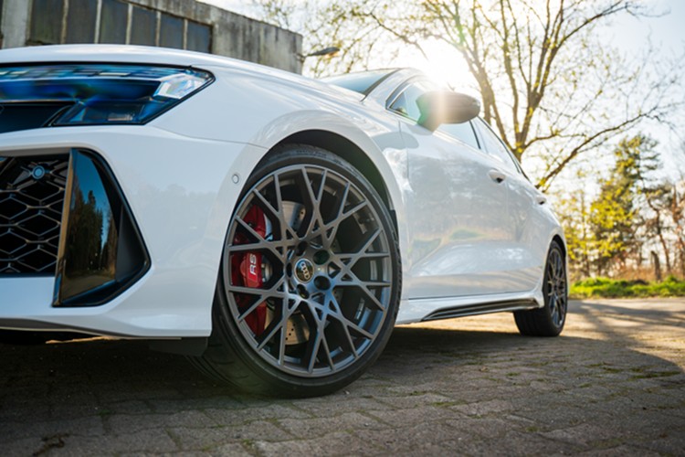 Seitenansicht Audi RS3 Limousine in Hamburg