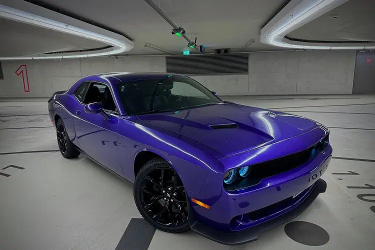 Dodge Challenger mieten in Düsseldorf
