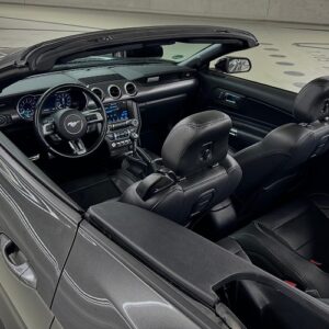 Interior Ford Mustang Cabrio in Düsseldorf