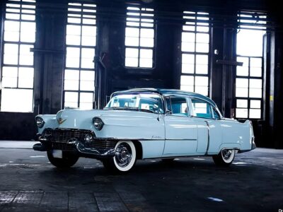 Cadillac DeVille mieten in Stuttgart