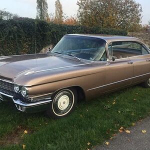 Cadillac DeVille mieten in Stuttgart