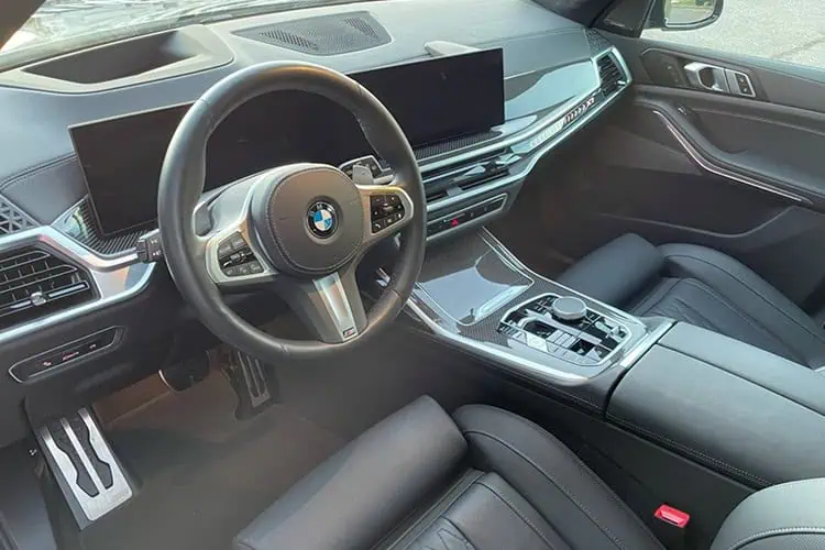 Lenkrad BMW X7 xDrive 40d bei München