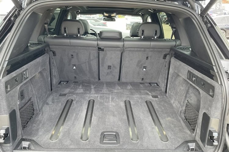 Kofferraum BMW X5 xDrive 40d bei München