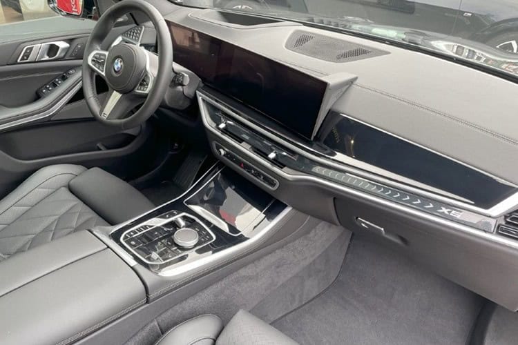 Interior Beifahrer BMW X5 xDrive 40d bei München