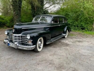 Cadillac Series 75 Fleetwood mieten in Stuttgart