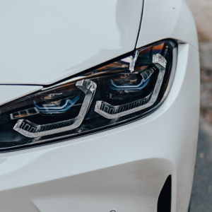 Scheinwerfer BMW M4 Competition Cabrio im Harz