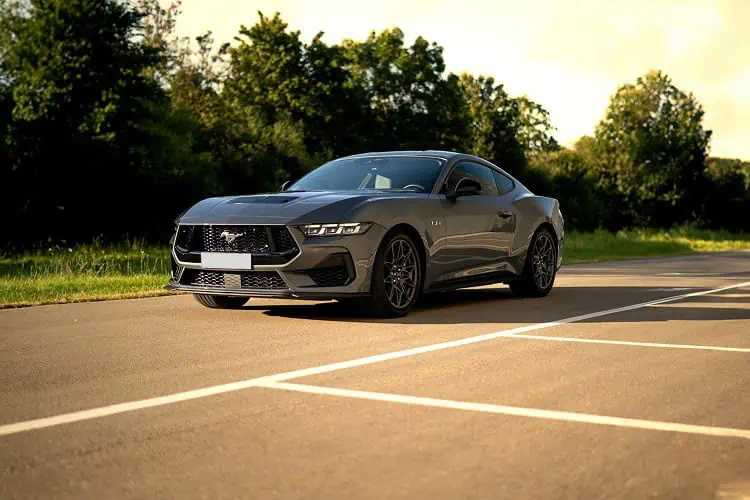 Ford Mustang GT mieten in Ansbach bei Nürnberg