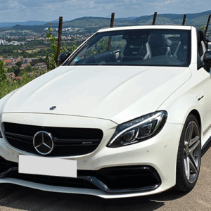 Mercedes-AMG C63 S Cabrio mieten in Stuttgart