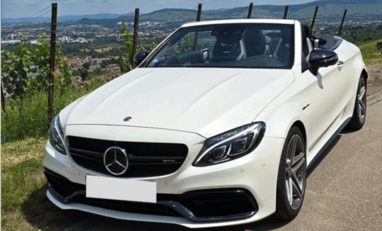 Mercedes-AMG C63 S Cabrio mieten in Stuttgart