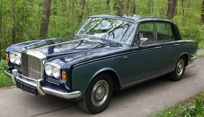 Bentley T1 mieten in Stuttgart