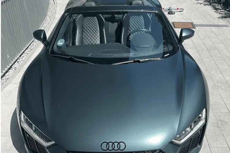 Audi R8 Quattro Spyder V10 mieten in München