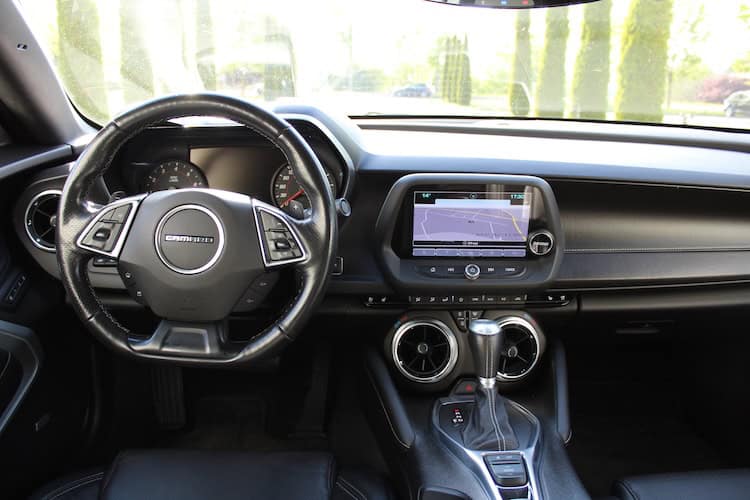 Interieur vom Chevrolet Camaro in Augsburg
