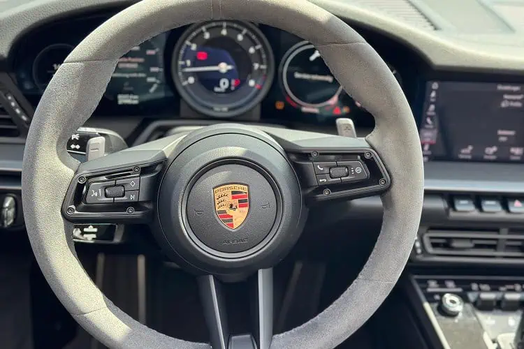 Lenkrad Porsche 911 Carrera im Ostallgäu