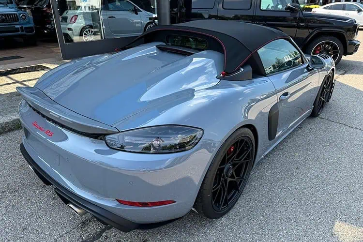 Ansicht hinten Porsche 718 Spyder RS bei München